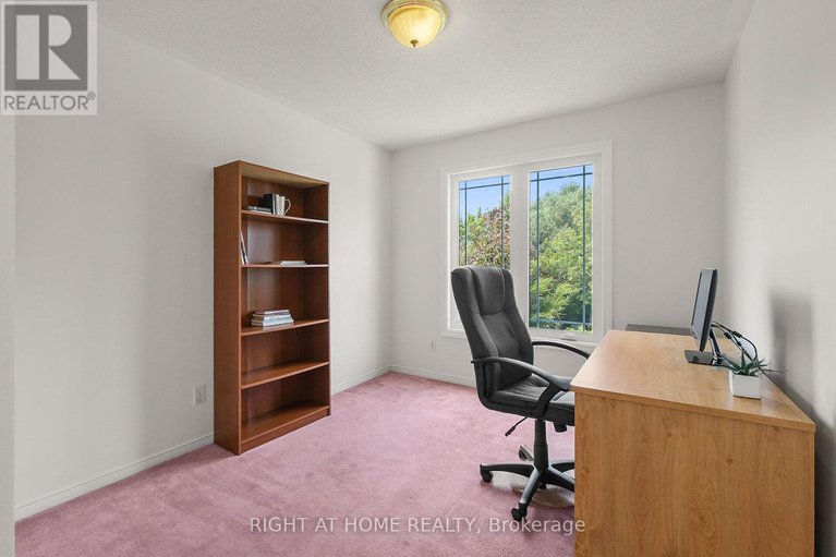 28515655/77-flowertree-crescent/emerald-meadowstrailwest/ottawa/ontario/K2M2R7_28