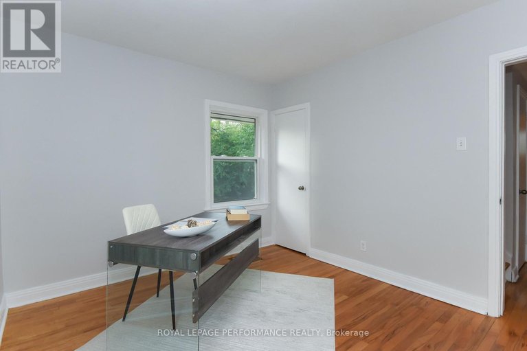 29565528/274-queen-mary-street/overbrookcastle-heights/ottawa/ontario/K1K1X2_18