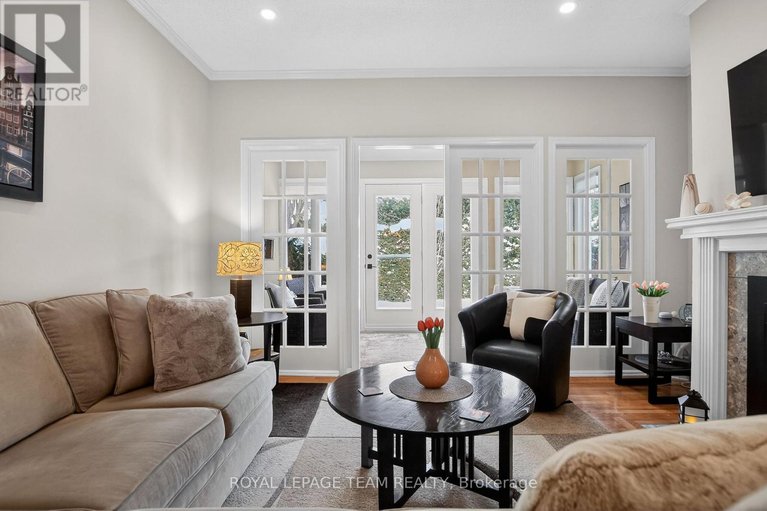 29466819/20-river-oaks-court/stittsville-central/ottawa/ontario/K2S1L3_8