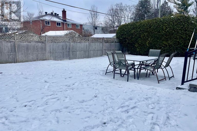 29301935/868-duberry-street/mckellar-heightsglabar-park/ottawa/ontario/K2A3T3_24