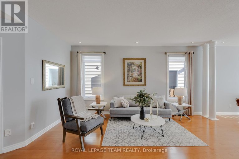 28886612/36-keighley-circle/morgans-grantsouth-march/ottawa/ontario/K2K3H8_11