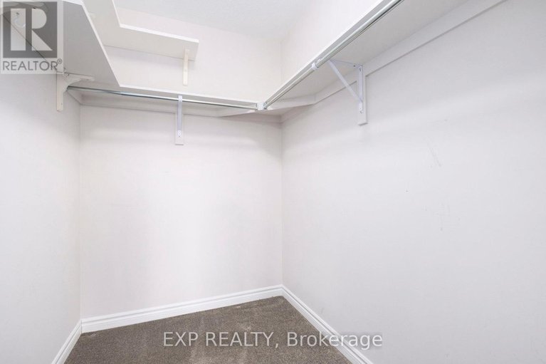 29060456/58-120-walleye-private/half-moon-bay/ottawa/ontario/K2J6L3_15