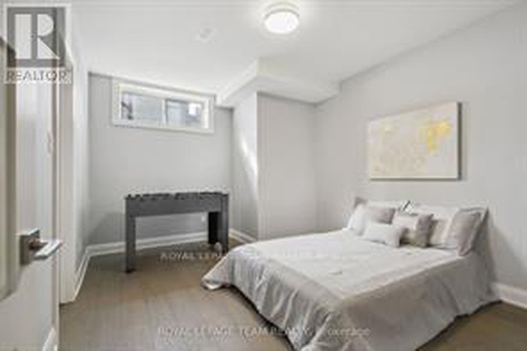 28941277/525-leimerk-court/manotick-village-manotick-estates/ottawa/ontario/K4M0B2_40
