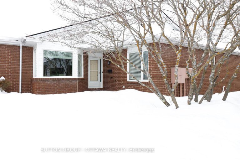 29414751/50-grand-cedar-court-e/stittsville-central/ottawa/ontario/K2S1G5_2