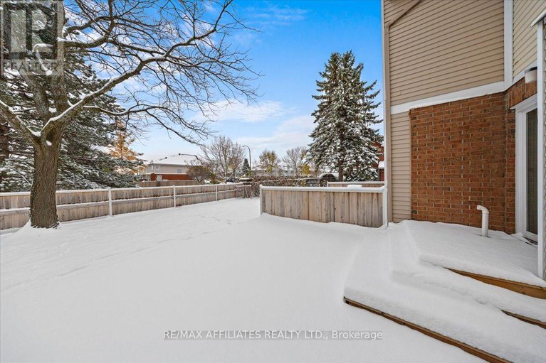 29094492/1938-ashmont-street/chapel-hill/ottawa/ontario/K1C7B9_39