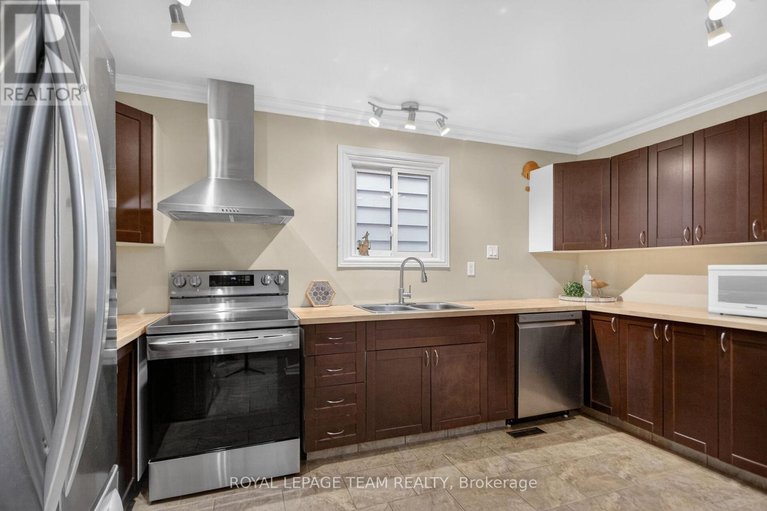 29684608/14-19-trafford-lane-w/on-the-green/ottawa/ontario/K2J1X6_10