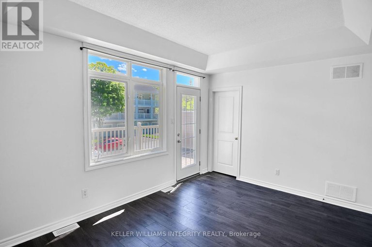 28382597/3-1697-campeau-drive/beaverbrook/ottawa/ontario/K2K0A2_27