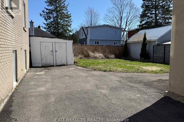 28607259/292-richelieu-avenue/vanier/ottawa/ontario/K1L6K3_4