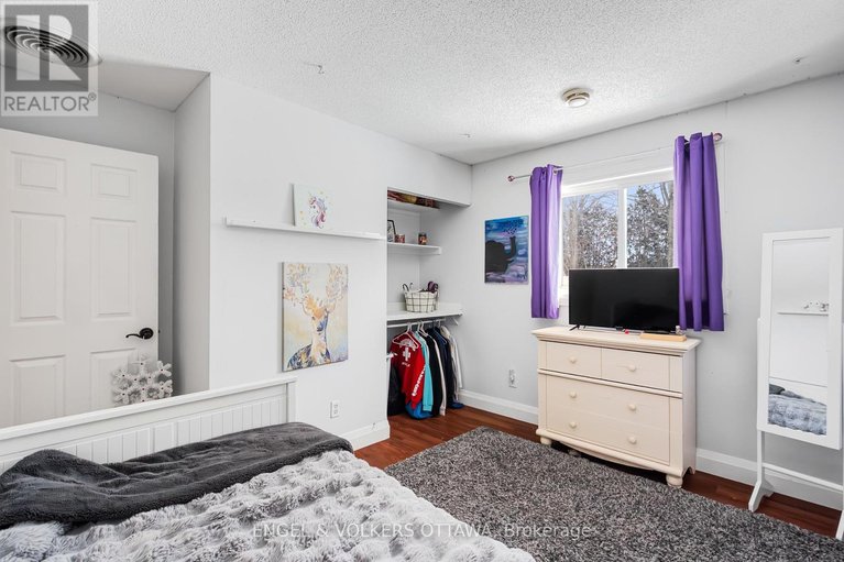 29561777/2437-henri-menard-court/clarencerockland-twp/clarence-rockland/ontario/K0A2A0_23