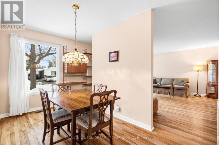 29605815/2422-magnus-avenue/hawthorne-meadows/ottawa/ontario/K1G1J8_12