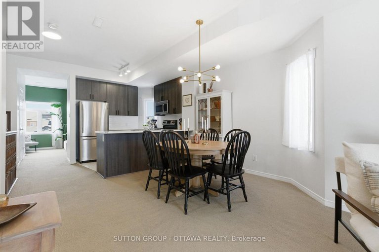 29328129/249-fir-lane/kemptville/north-grenville/ontario/K0G1J0_9