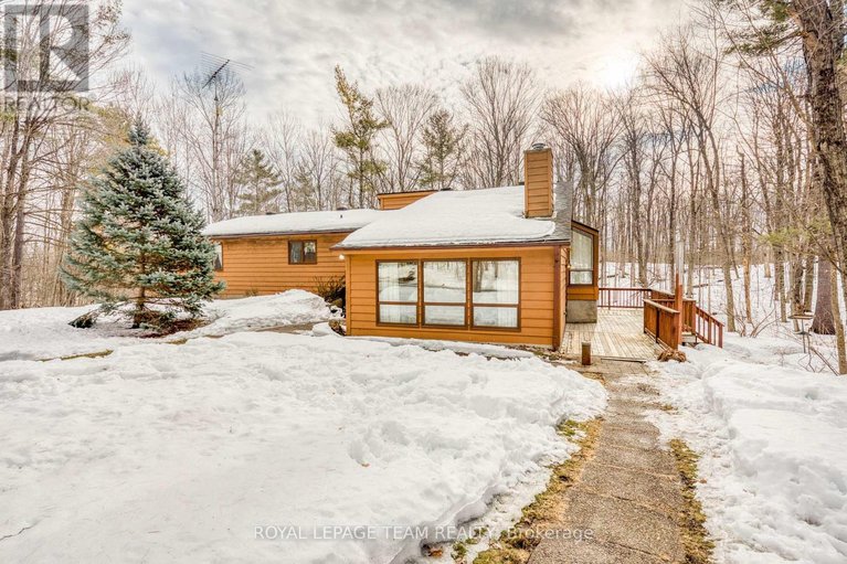 29456140/1814-old-perth-road/mississippi-mills-ramsay-twp/mississippi-mills/ontario/K0A1A0_3