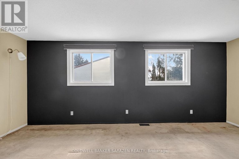 29457729/30-1125-millwood-court/convent-glen-north/ottawa/ontario/K1C3E9_18