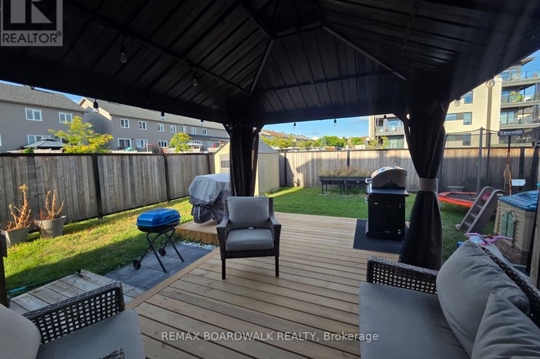 29414460/2424-marble-crescent/town-of-rockland/clarence-rockland/ontario/K4K1P6_46