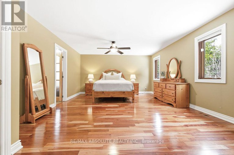 29357236/206-deerwood-drive/fitzroy-ward-south-west/ottawa/ontario/K0A2H0_15