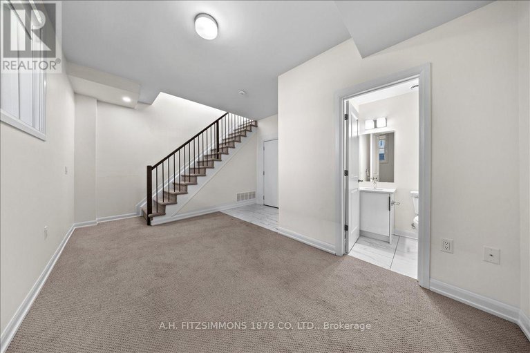 29037173/306-foliage-private/redwood-park/ottawa/ontario/K2H0C5_24