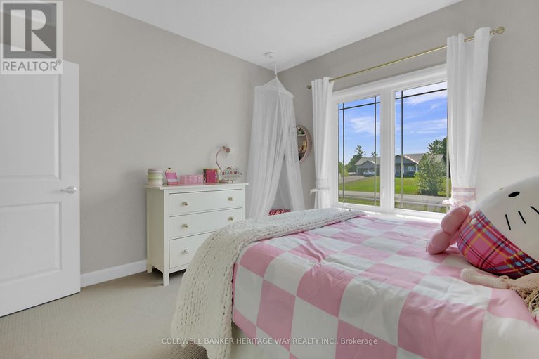 29034500/218-owen-lucas-street/mcnabbraeside-twps/mcnabbraeside/ontario/K7S3G8_25