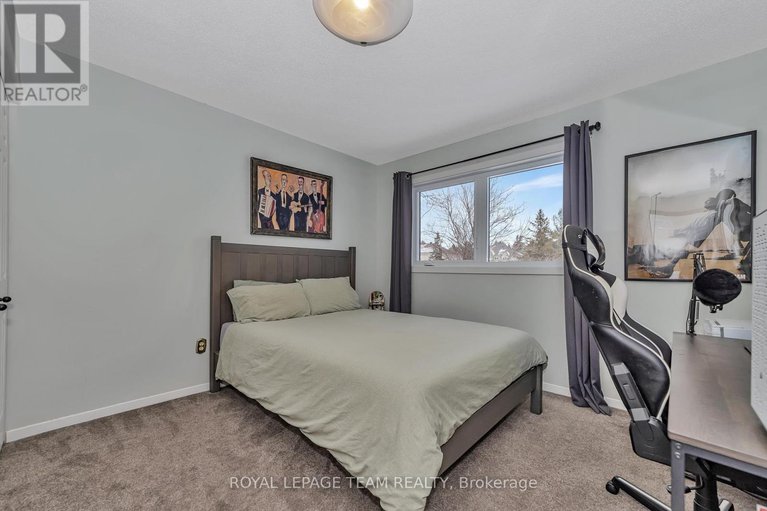28266949/129-ridgeview-drive/carp/ottawa/ontario/K0A1L0_27