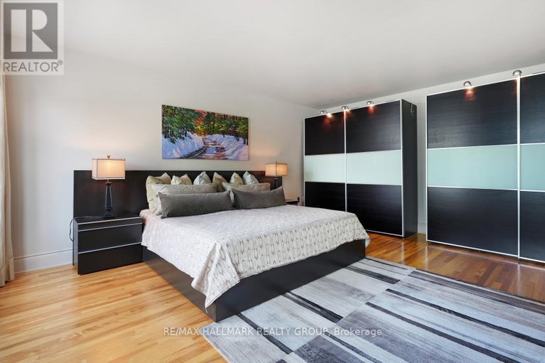 28811810/ph2-364-cooper-street/ottawa-centre/ottawa/ontario/K2P2P3_23