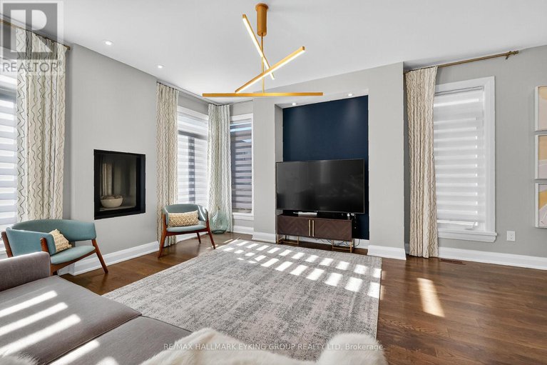 29049191/251-joshua-street/mer-bleuebradley-estatesanderson-park/ottawa/ontario/K1W0H3_13