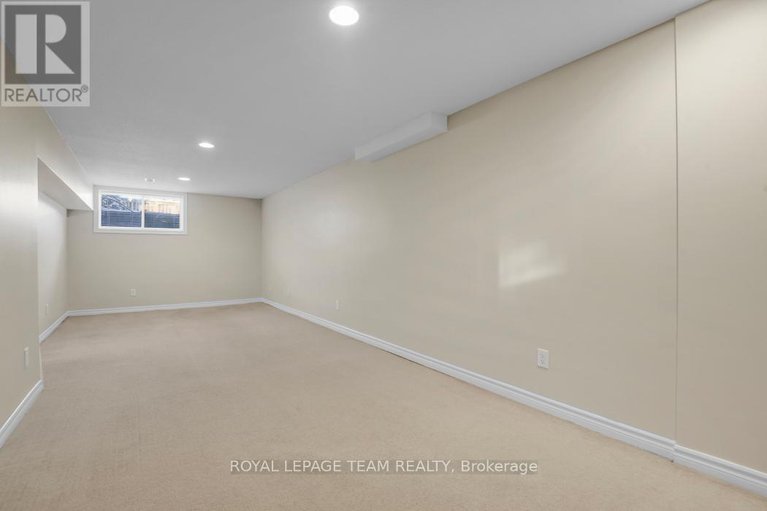 29406955/541-salzburg-drive/notting-hillsummerside/ottawa/ontario/K4A0C6_30