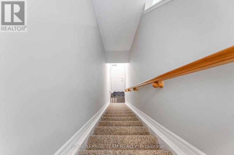 28829155/422-leboutillier-avenue/carson-meadows/ottawa/ontario/K1K2V7_3