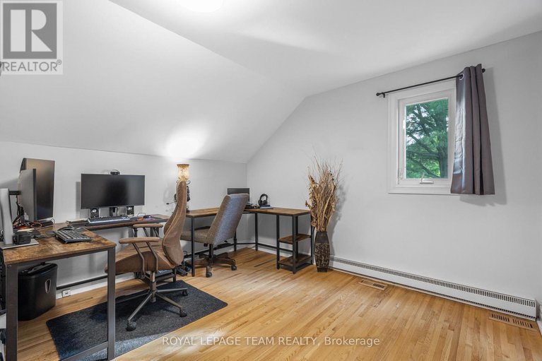 28812732/37-promenade-avenue/pineglencountry-place/ottawa/ontario/K2E5X7_27