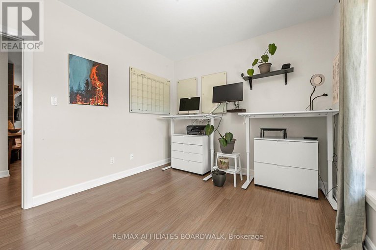 28675428/400-cinnamon-crescent/fitzroy-ward-south-west/ottawa/ontario/K0A2H0_27