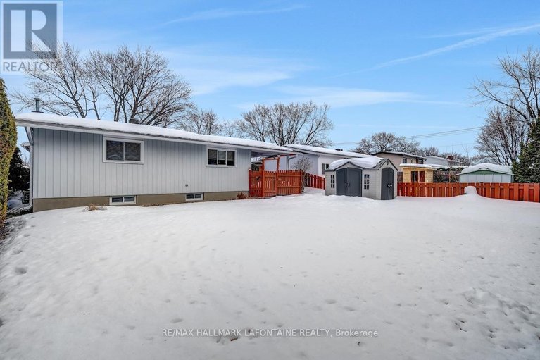 29444353/2443-ogilvie-road/beacon-hill-north/ottawa/ontario/K1J7N3_61