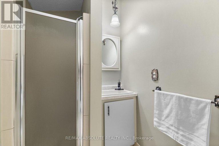 28683139/33-old-orchard-lane/mcnabbraeside-twps/mcnabbraeside/ontario/K7S3T3_25