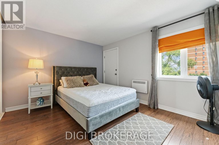 28754553/401-1974-st-laurent-boulevard/hawthorne-meadows/ottawa/ontario/K1G4L5_22
