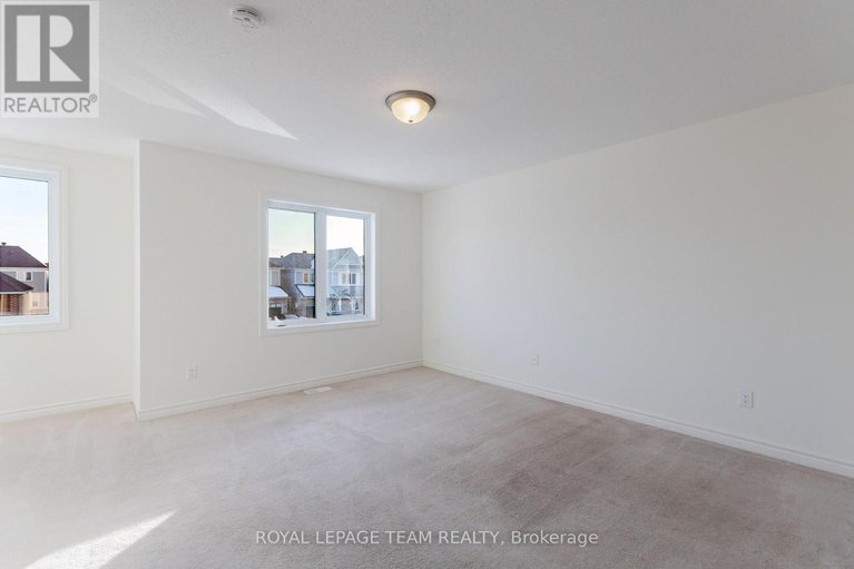 29440010/637-clearbrook-drive/strandherd/ottawa/ontario/K2J5S1_15