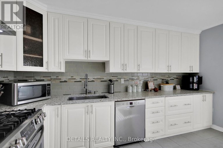 28975224/2-3575-downpatrick-road-e/windsor-park-village/ottawa/ontario/K1V8T3_3