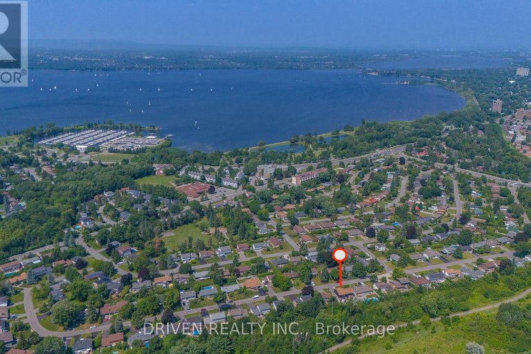 28831851/52-aero-drive/lakeview-park/ottawa/ontario/K2H5E4_29