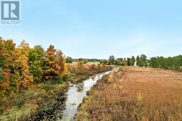 28946192/139-sheil-drive/drummondnorth-elmsley-north-elmsley-twp/drummondnorth-elmsley/ontario/K7H0G7_8