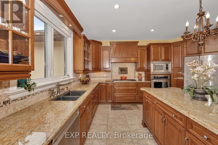 28939847/104-sentinel-pine-way/huntley-ward-south-east/ottawa/ontario/K0A1L0_10