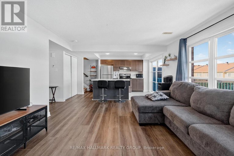 29080802/22-235-infusion-private/strandherd/ottawa/ontario/K2J5X2_12