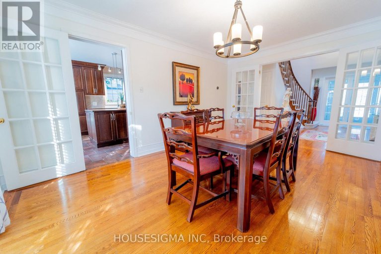 29349443/566-falwyn-crescent/fallingbrookridgemount/ottawa/ontario/K4A2A4_17