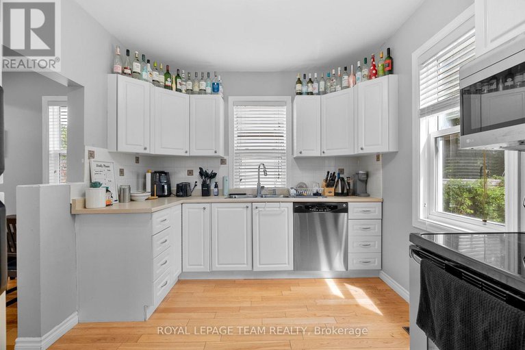 29064423/240-garneau-street/vanier/ottawa/ontario/K1L7T8_12