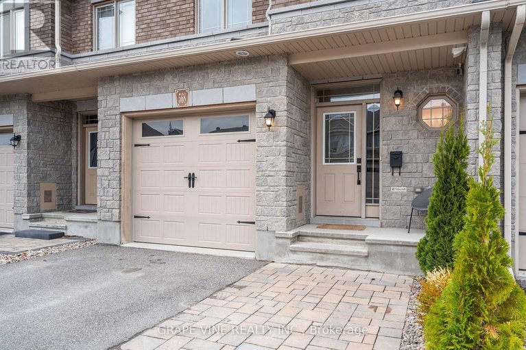 28315912/568-voie-du-pin-rouge-way/mer-bleuebradley-estatesanderson-park/ottawa/ontario/K1W0C4_2