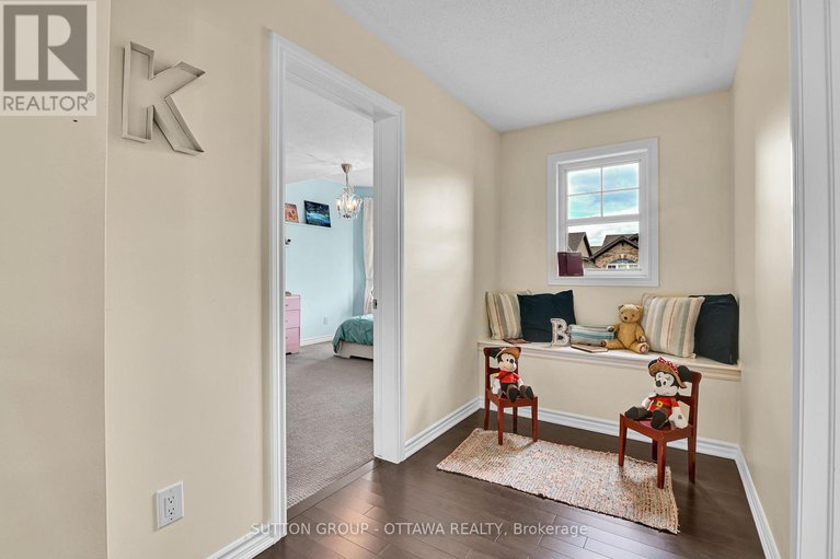 28727412/209-dutchmans-way/half-moon-bay/ottawa/ontario/K2J5W5_28