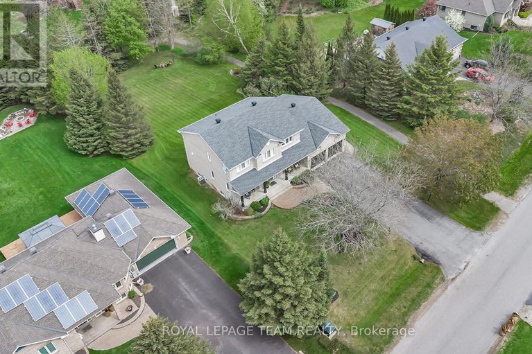 28330707/6891-twin-lakes-avenue/greely/ottawa/ontario/K4P1P1_45