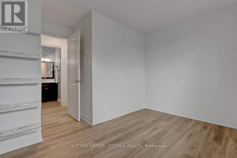 29020612/34b-782-st-andre-drive/hiawatha-parkconvent-glen/ottawa/ontario/K1C4R7_26