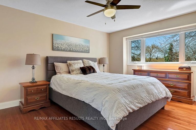 29657877/13-redfox-place/bridlewood/ottawa/ontario/K2M1C8_22