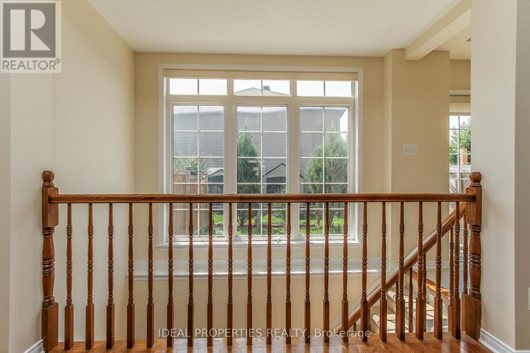 28714023/565-pepperville-crescent-n/emerald-meadowstrailwest/ottawa/ontario/K2M0E6_27
