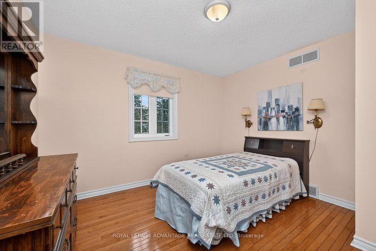 29527085/130-robert-run/drummondnorth-elmsley-north-elmsley-twp/drummondnorth-elmsley/ontario/K7H3C7_29