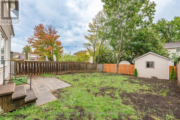 28965563/39-benlark-road/on-the-green/ottawa/ontario/K2J2L5_47