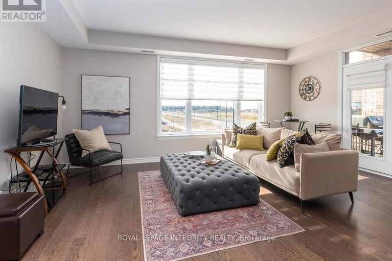 29555752/201-300-jatoba-private/emerald-meadowstrailwest/ottawa/ontario/K2V0E7_5