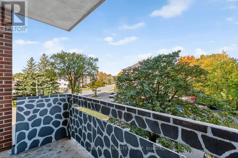 29441867/304-915-elmsmere-road/beacon-hill-south/ottawa/ontario/K1J8H8_38