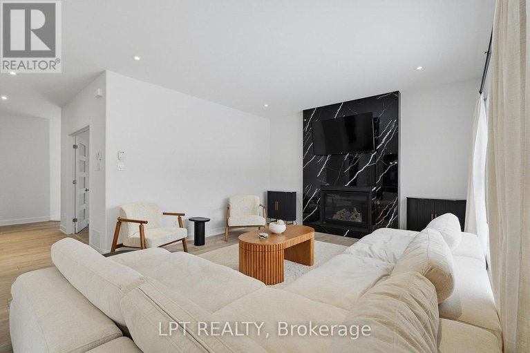 29596251/301-moonlight-drive/russell-twp/russell/ontario/K4R0L1_16